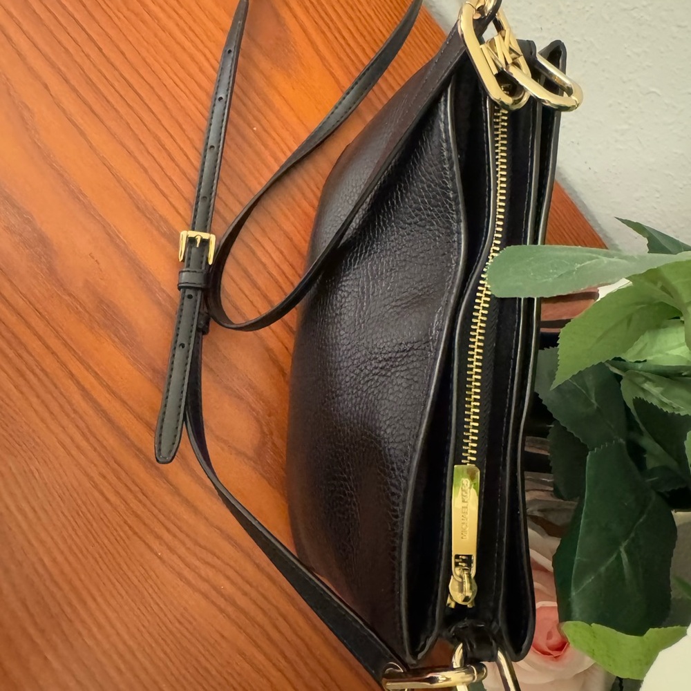 Michael Kors Black Leather Crossbody Bag - Picture 7 of 12